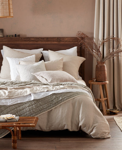 10 Tips to Upgrade Your Bedroom