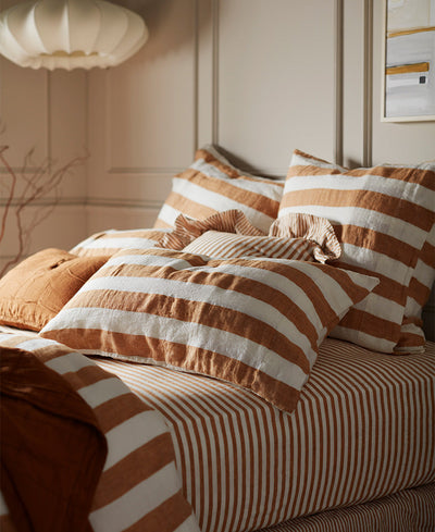 How to Style Bedroom Pillows Like a Designer