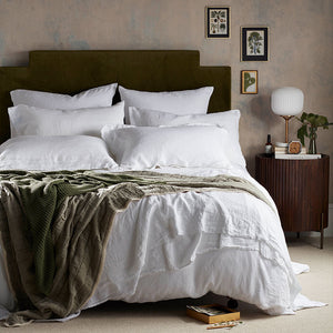 Bed shop linen stores